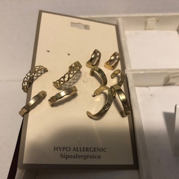 Lot Of 12 Pair Small Vintage Pierced Earrings (579) - Picture 2 of 5